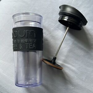 EUC - 2 x Bodum insulated plastic travel french press